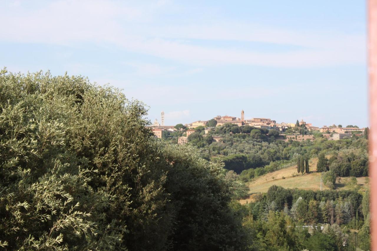 La Torre Di Caprera Leilighet Siena Eksteriør bilde